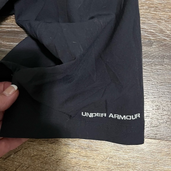 Under Armour Golf Pants Crop Capri Women's Size 8 Black Golfing Casual - Picture 8 of 8